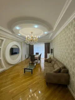 Kirayə 2 otaqlı Mənzil 79 m² Xətai r. – şəkil 14
