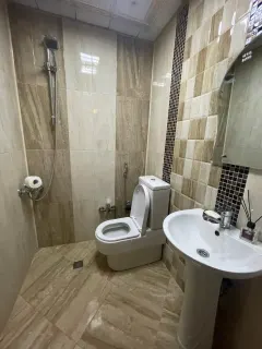 Kirayə 3 otaqlı Mənzil 114 m² Nizami r. 8-ci kilometr q. Neftçilər m. – şəkil 13