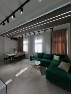 Kiralık 3 odalı Daire 125 m² Nəsimi ilçesi – şəkil 1