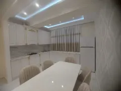 Kirayə 3 otaqlı Mənzil 103 m² Yasamal r. İnşaatçılar m. – şəkil 11