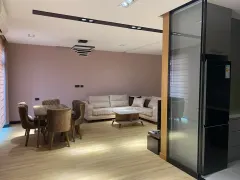 Kirayə 2 otaqlı Mənzil 106 m² Yasamal r. – şəkil 1