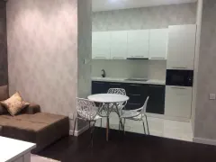 Kirayə 2 otaqlı Mənzil 70 m² Nəsimi r. – şəkil 8