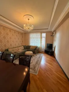 Kiralık 3 odalı Daire 125 m² Nəsimi ilçesi – şəkil 1