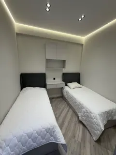 Kirayə 2 otaqlı Mənzil 80 m² Nizami r. – şəkil 4