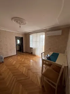 Kirayə 3 otaqlı Mənzil 70 m² Nəsimi r. – şəkil 2