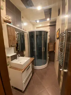 Kirayə 3 otaqlı Mənzil 140 m² Nizami r. – şəkil 5