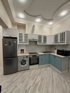 Kirayə 2 otaqlı Mənzil 75 m² Nərimanov r. – şəkil 3