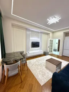 Kirayə 2 otaqlı Mənzil 70 m² Nərimanov r. – şəkil 15