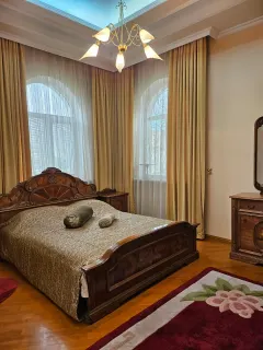 Kirayə 9 otaqlı Həyət evi / Bağ evi 700 m² Nəsimi r. – şəkil 6