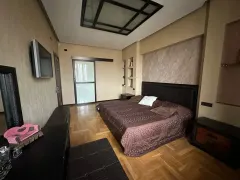 Kirayə 3 otaqlı Mənzil 160 m² Nəsimi r. – şəkil 8