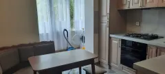 Kirayə 4 otaqlı Mənzil 100 m² Səbail r. – şəkil 6