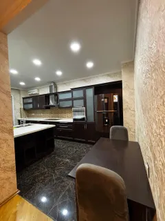 Kiralık 3 odalı Daire 135 m² Nərimanov ilçesi – şəkil 8