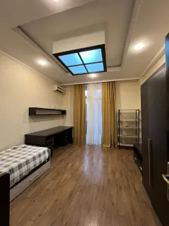 Kirayə 4 otaqlı Mənzil 145 m² Nəsimi r. – şəkil 7