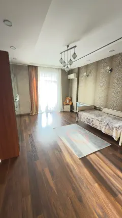Kirayə 4 otaqlı Mənzil 200 m² Xətai r. – şəkil 7