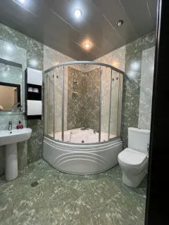 Kirayə 4 otaqlı Mənzil 135 m² Nərimanov r. – şəkil 10