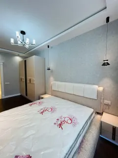 Kirayə 2 otaqlı Mənzil 70 m² Yasamal r. Elmlər Akademiyası m. – şəkil 18