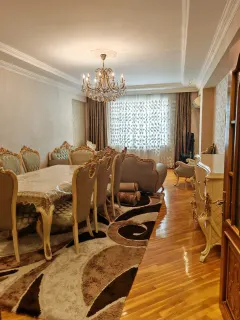 For sale 3-room Apartment 158 m² Nərimanov dist. – şəkil 1