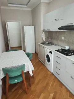 Kiralık 3 odalı Daire 100 m² Nəsimi ilçesi – şəkil 5