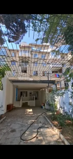 Kirayə 3 otaqlı Mənzil 75 m² Yasamal r. Elmlər Akademiyası m. – şəkil 1