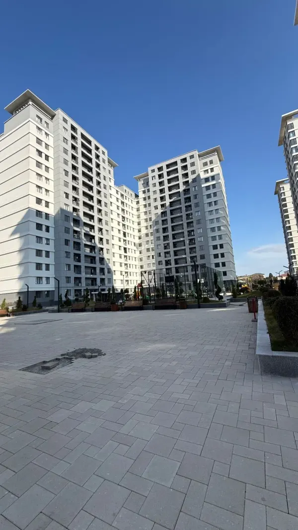 3 otaqlı yeni tikili Mənzil
