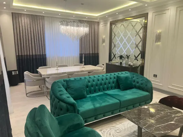 Satılır 3 otaqlı Mənzil 190 m² Xətai r. Ağ şəhər q. Şah İsmayıl Xətai m.