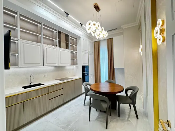 Аренда 3-комнатная Квартира 135 m² Xətai р-н