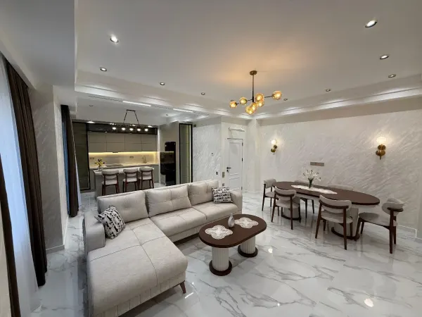 Diplomst Residence , Ağ şəhər