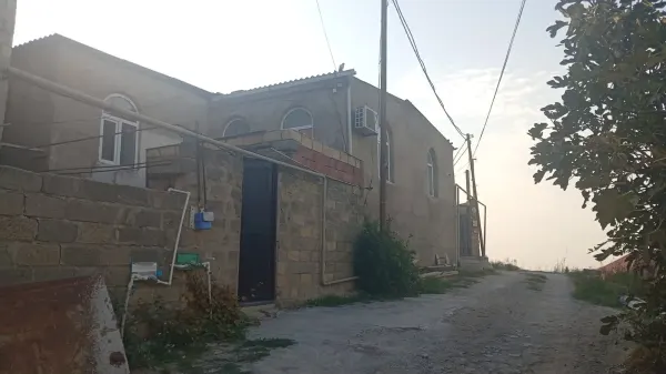 For sale 4-room House / Villa 106 m² Səbail dist.