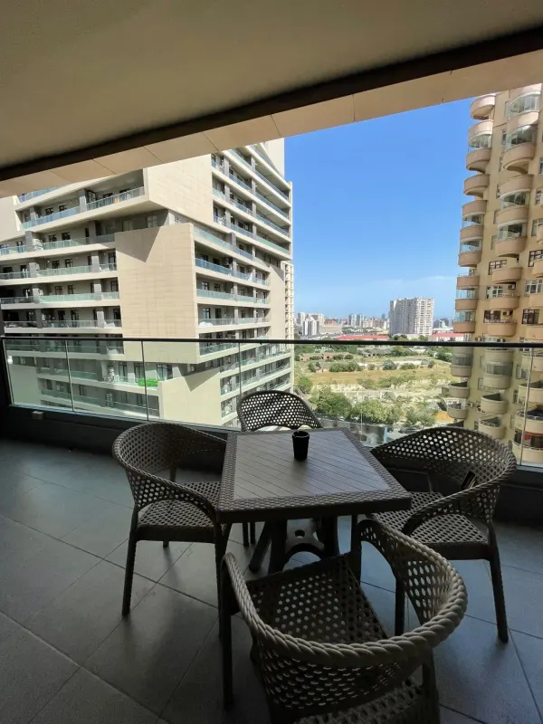Аренда 3-комнатная Квартира 130 m² Yasamal р-н
