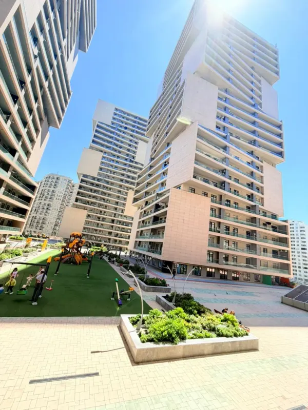 Kirayə 3 otaqlı Mənzil 148 m² Nəsimi r.