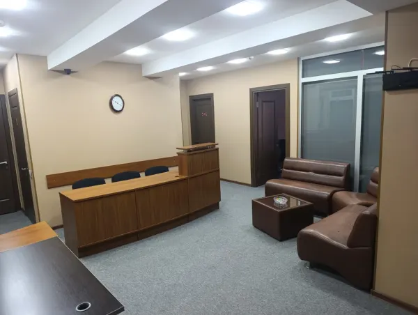 ofis icarəyə verilir