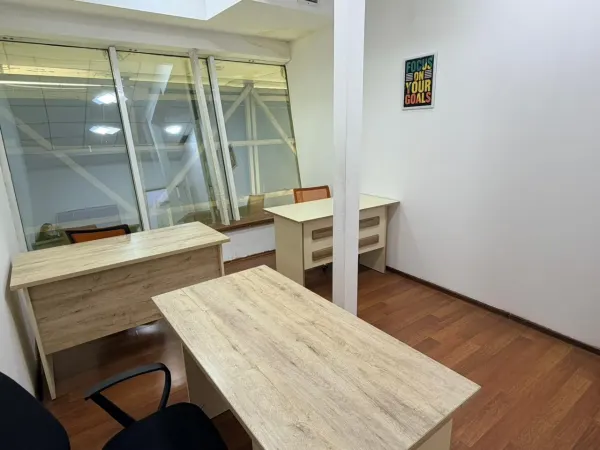 Kirayə 1 otaqlı Ofis 14 m² Nəsimi r.