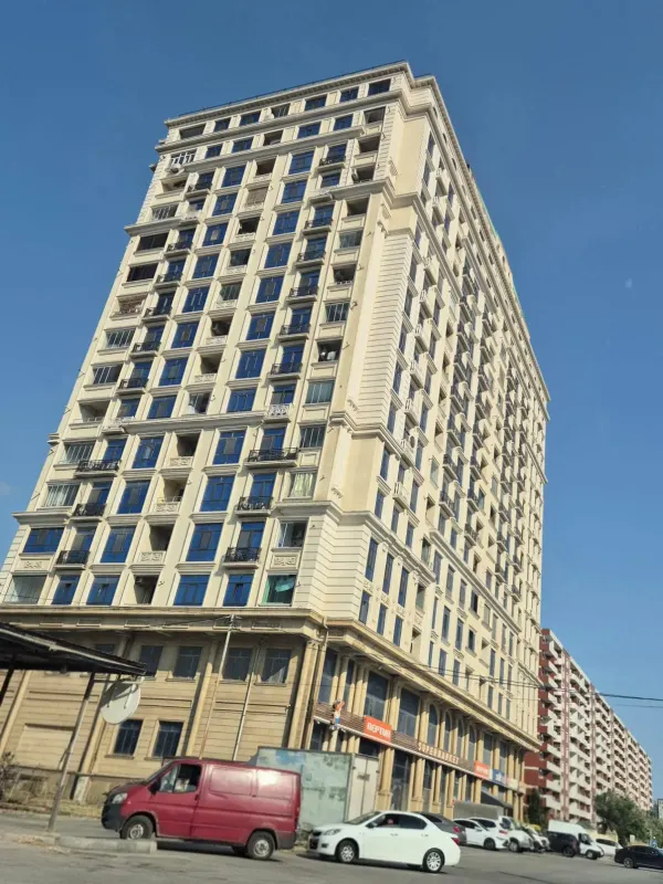 Nərimanovda 3 otaq ev satılır