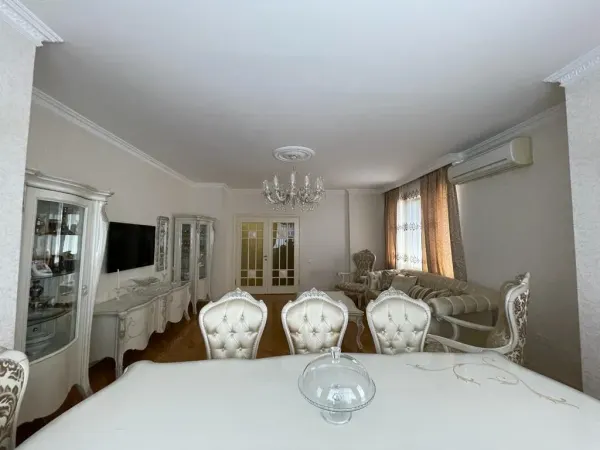 Аренда 3-комнатная Квартира 137 m² Xətai р-н