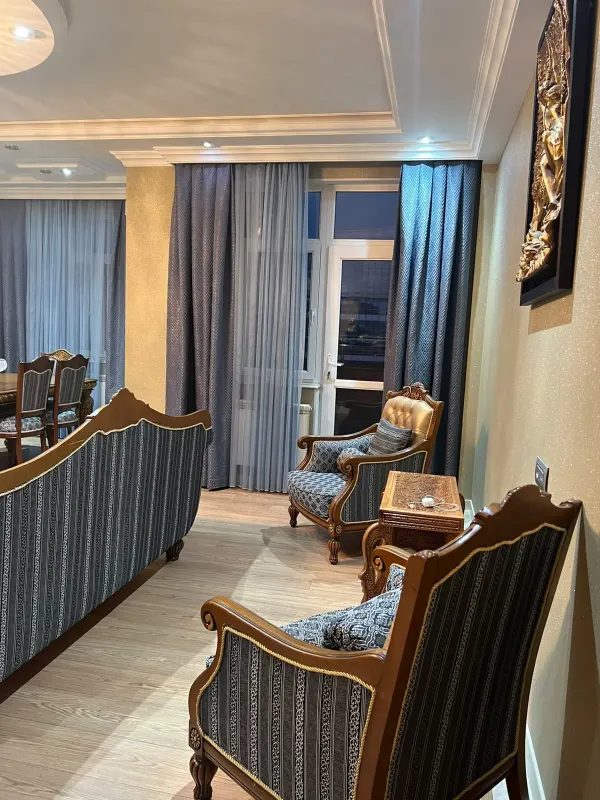 For sale 4-room Apartment 170 m² Xətai dist.