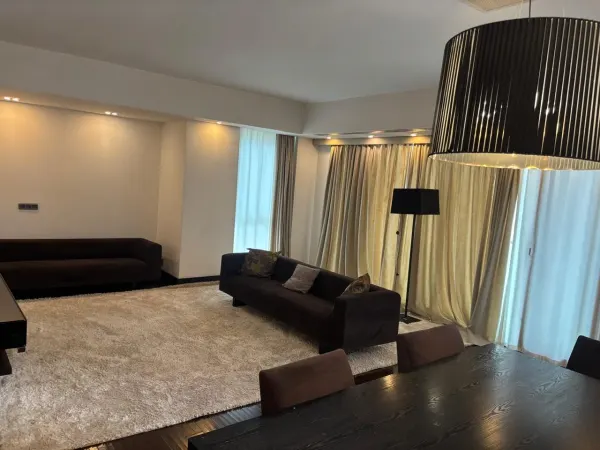 Qış parkinin yani