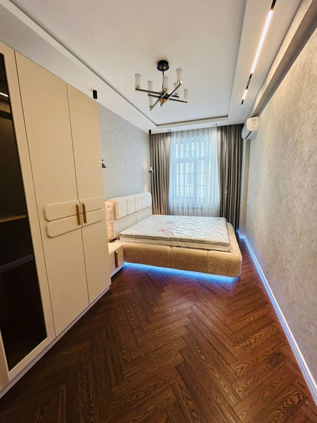 Kirayə 2 otaqlı Mənzil 70 m² Yasamal r. Elmlər Akademiyası m. – şəkil 17