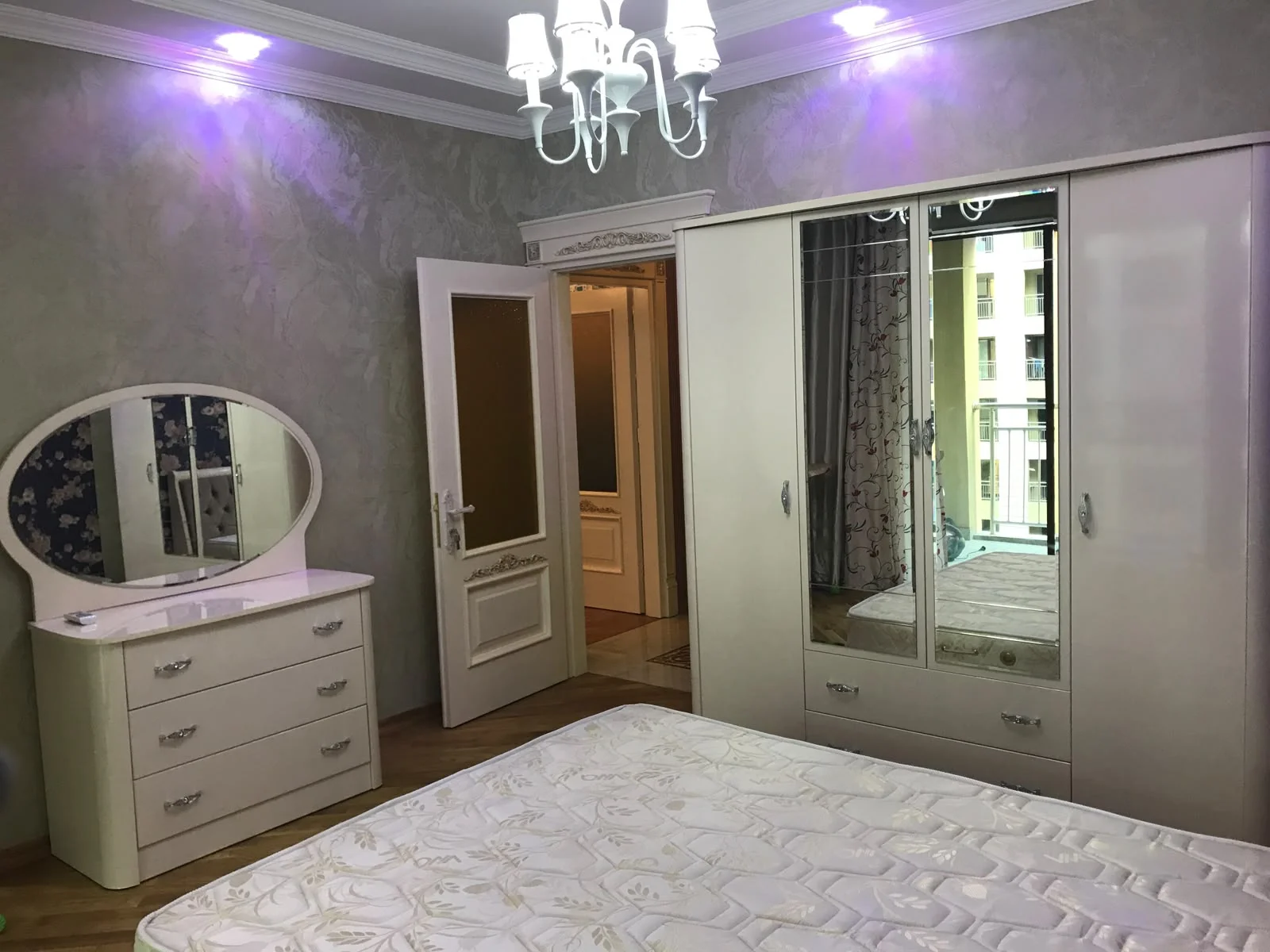 Kirayə 2 otaqlı Mənzil 70 m² Xətai r. Şah İsmayıl Xətai m. – şəkil 4