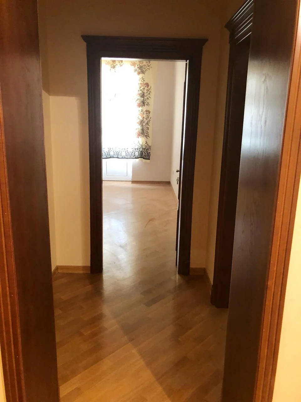 Kirayə 3 otaqlı Mənzil 150 m² Yasamal r. – şəkil 11