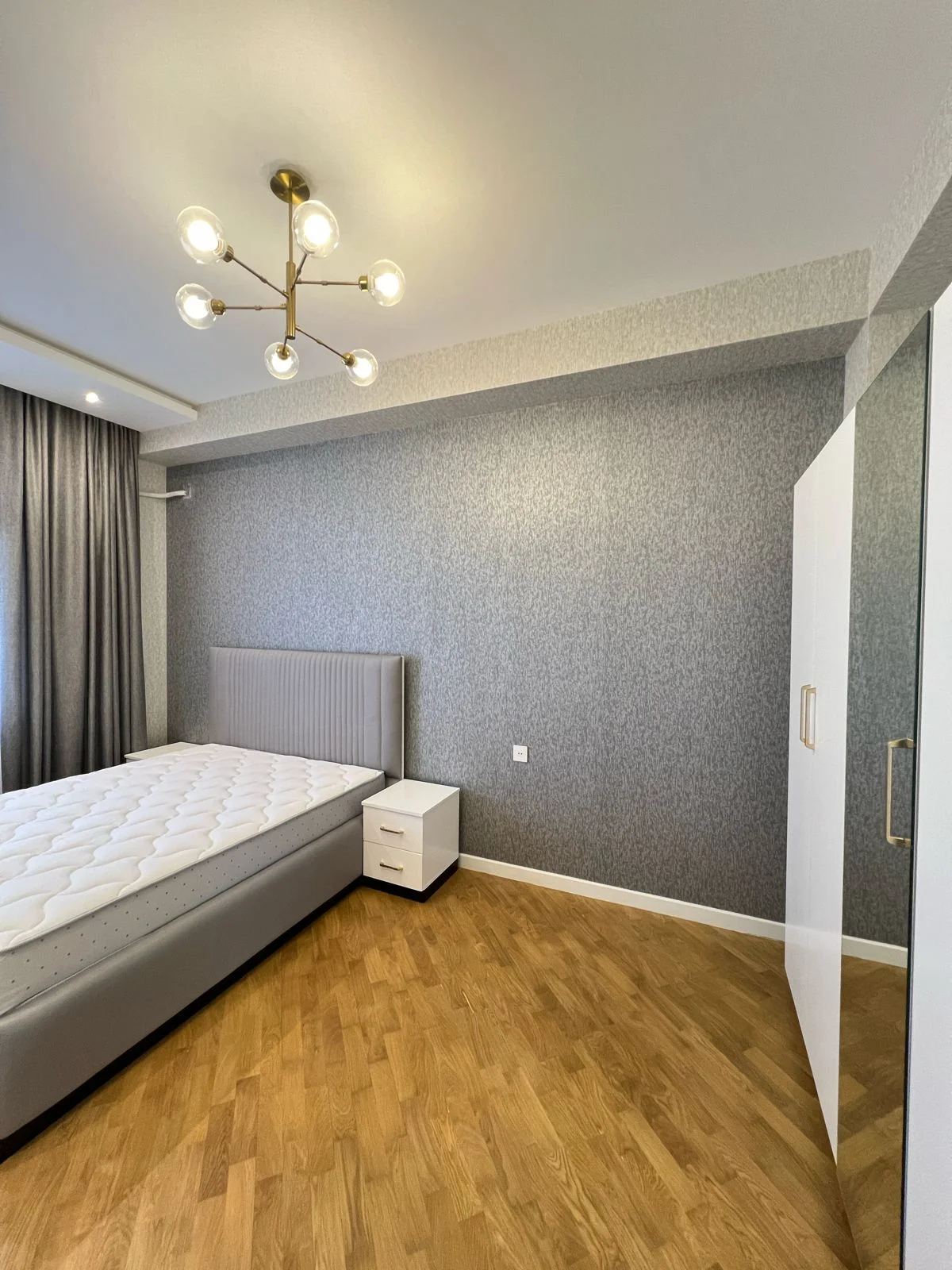 Kirayə 3 otaqlı Mənzil 135 m² Səbail r. – şəkil 13