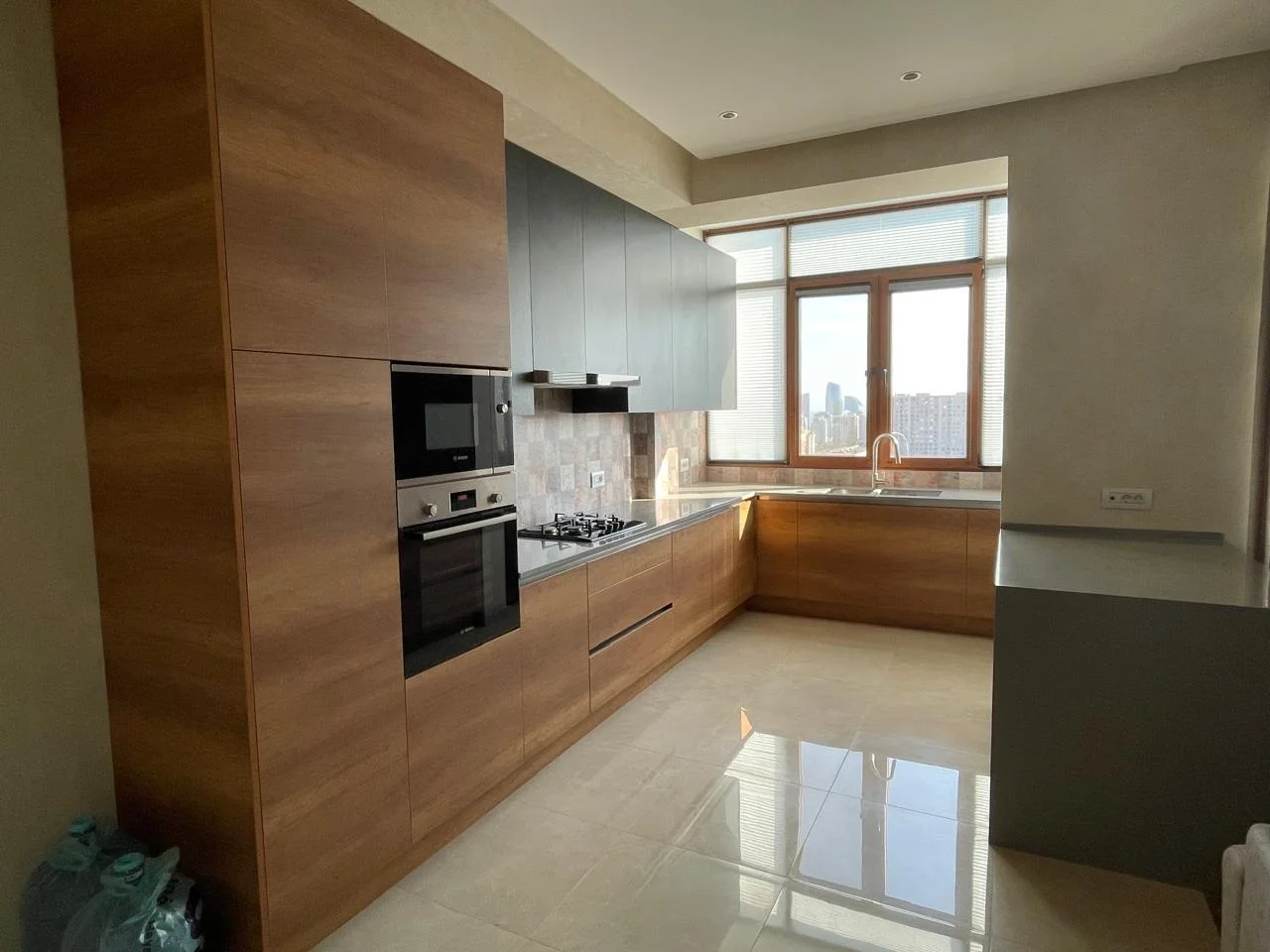 Kirayə 2 otaqlı Mənzil 85 m² Nərimanov r. – şəkil 14