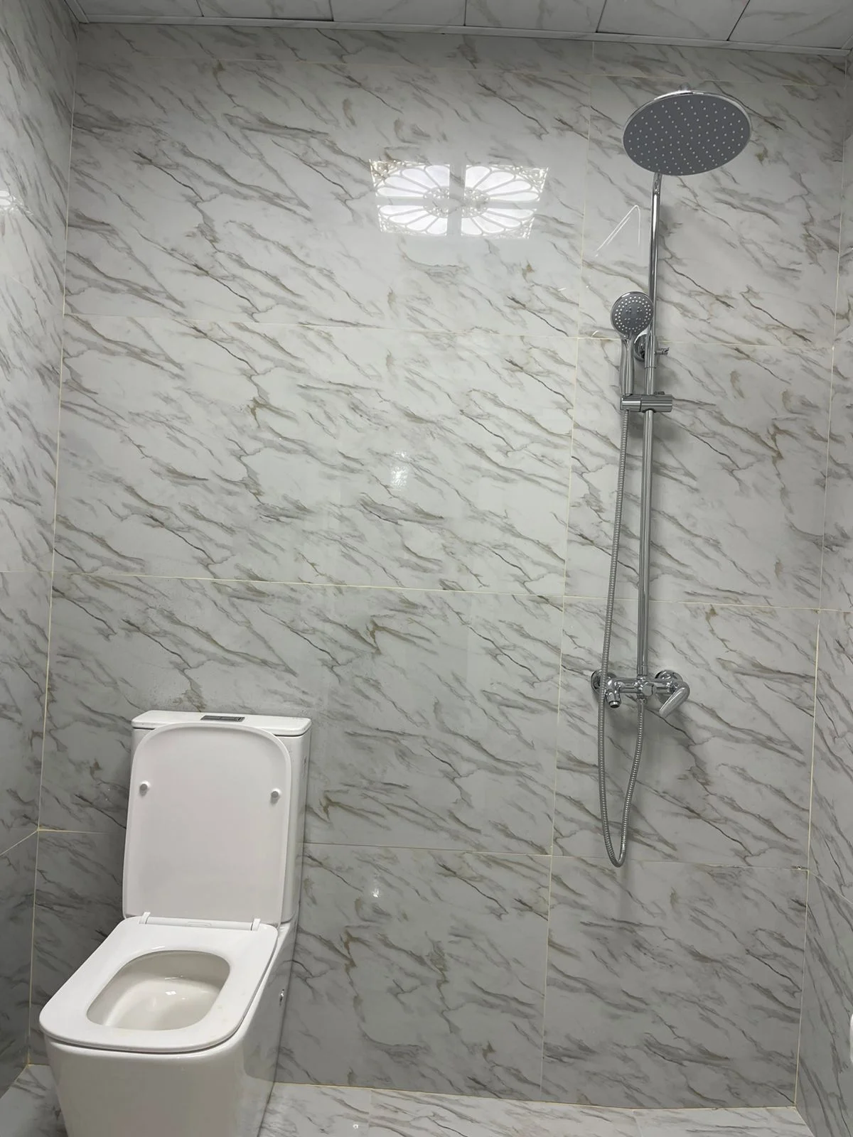 Kirayə 3 otaqlı Mənzil 96 m² Nəsimi r. – şəkil 11