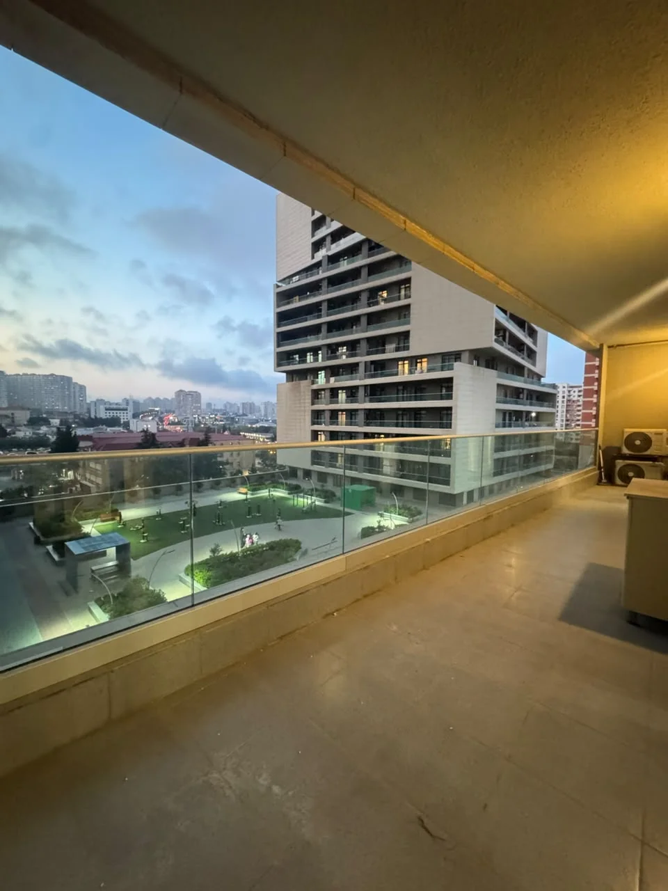Kirayə 3 otaqlı Mənzil 148 m² Yasamal r. – şəkil 15