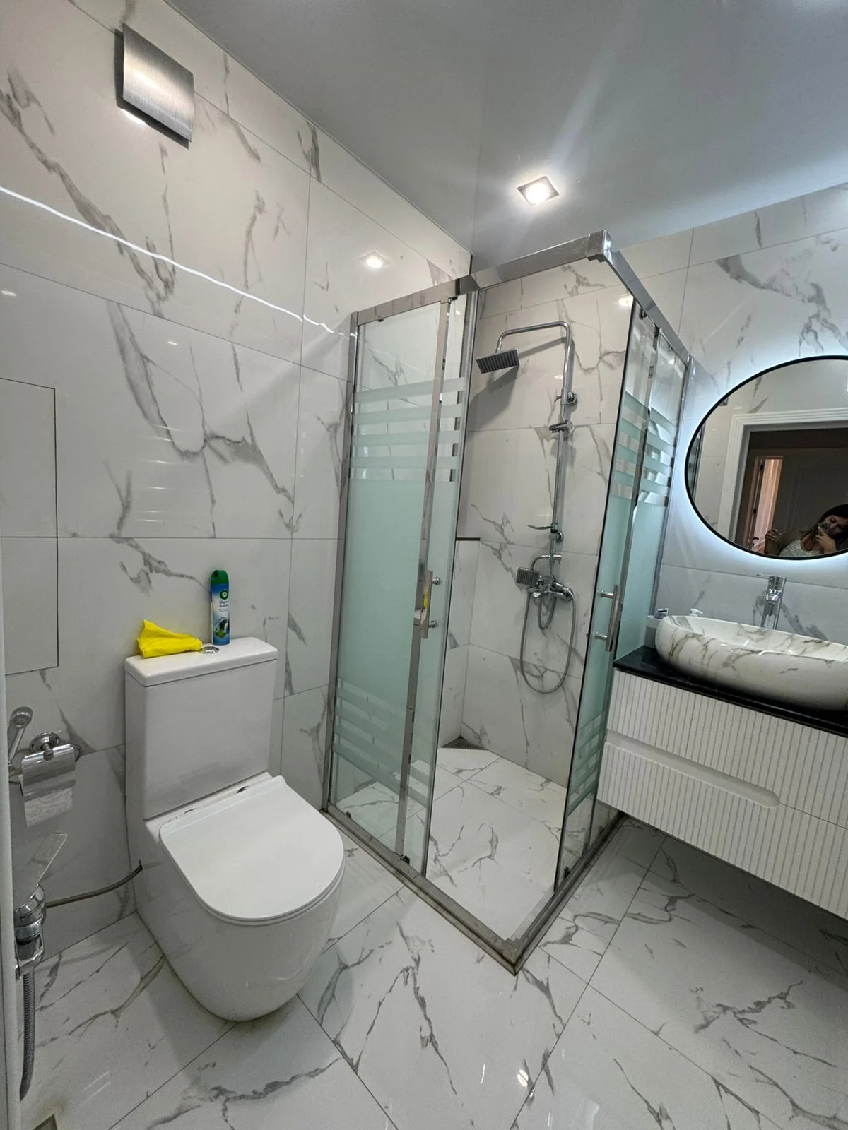 Kirayə 2 otaqlı Mənzil 80 m² Nəsimi r. – şəkil 11