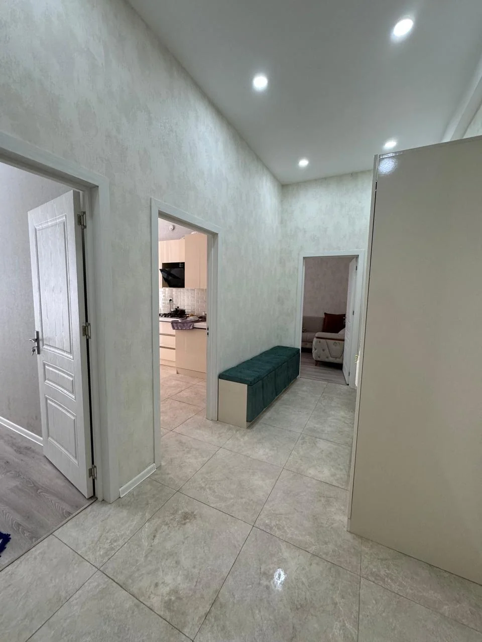 Kirayə 2 otaqlı Mənzil 70 m² Nərimanov r. – şəkil 13
