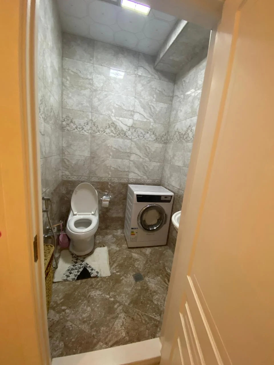 Kirayə 3 otaqlı Mənzil 140 m² Nəsimi r. Gənclik m. – şəkil 10
