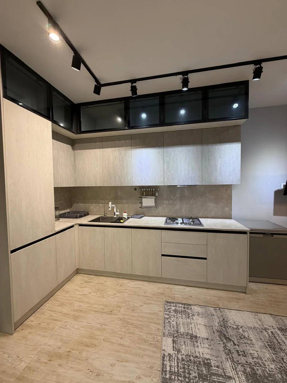 Kirayə 3 otaqlı Mənzil 110 m² Xətai r. – şəkil 5