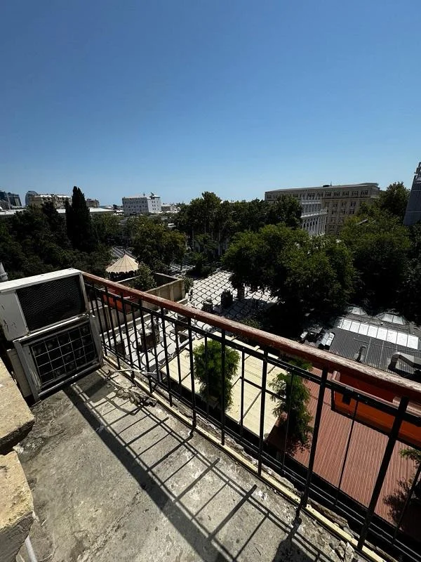 Kirayə 5 otaqlı Ofis 140 m² Səbail r. – şəkil 5