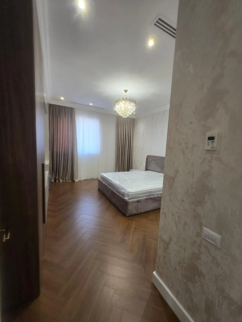 Ağ Şəhər 3 otaq 4000 azn – şəkil 11