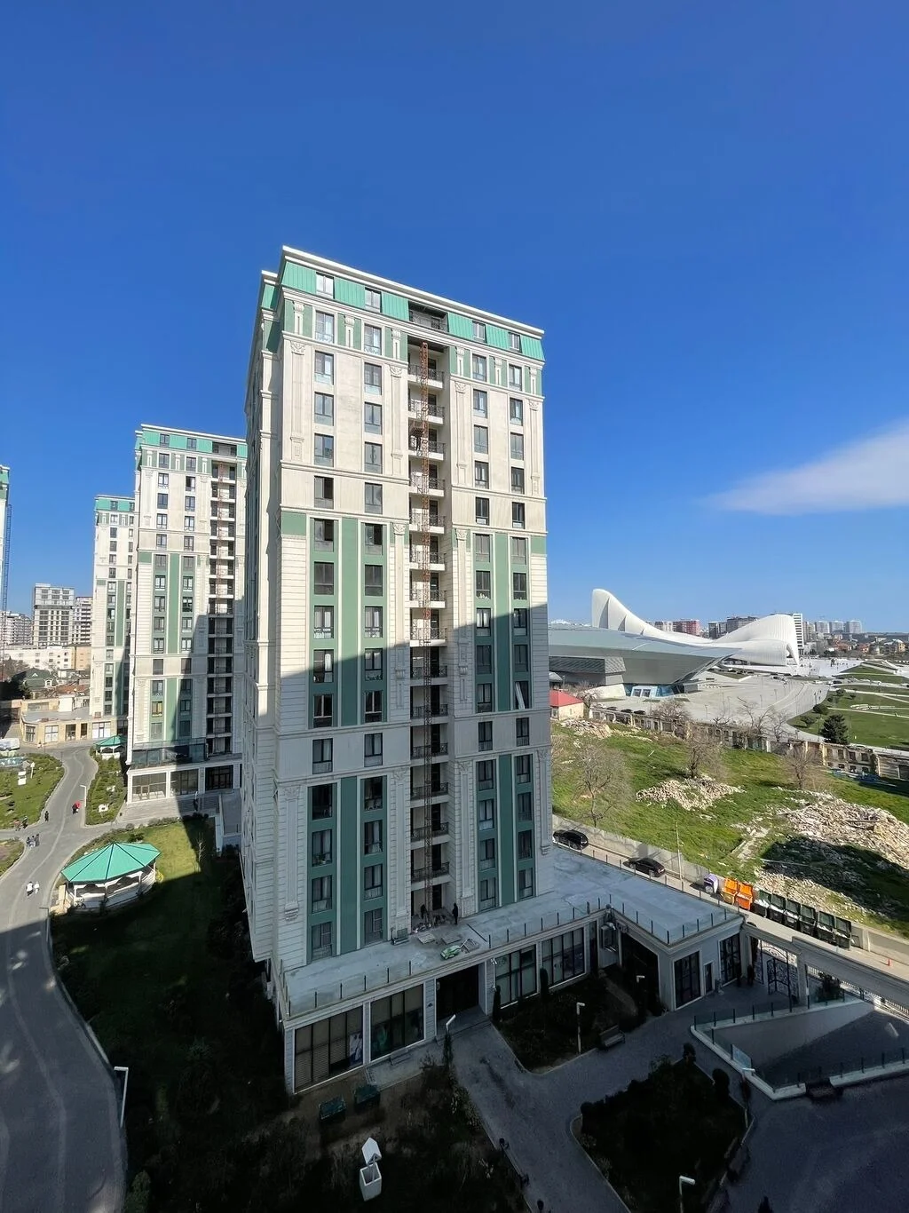 Kirayə 2 otaqlı Mənzil 70 m² Nərimanov r. – şəkil 4